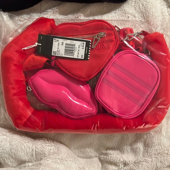 IVY PARK Handbags - Ivy Park heart belt bag